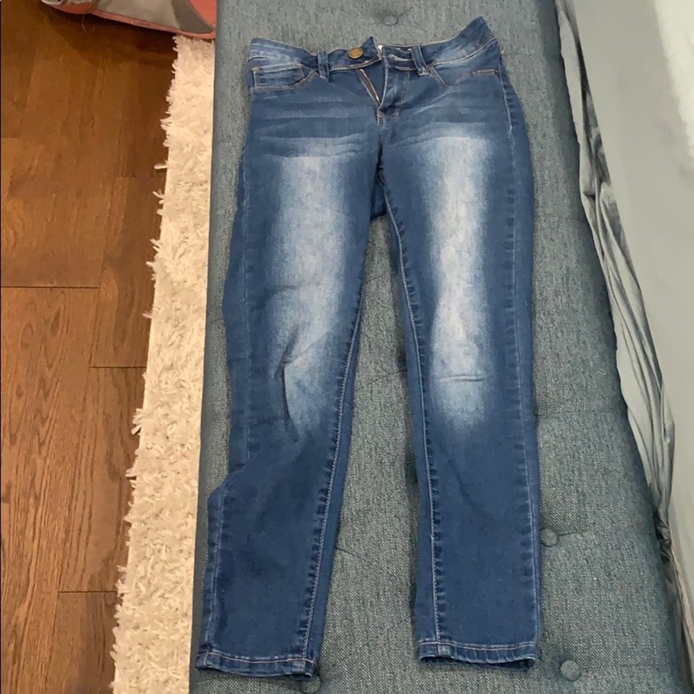 YMI size 1 blue jeans
